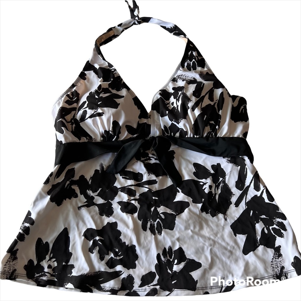 Swimsuits for all tankini black white 18 bow accent V-neck. Molded cups